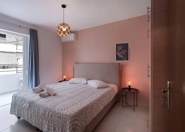 Pagrati Cozy Apartment In Athens